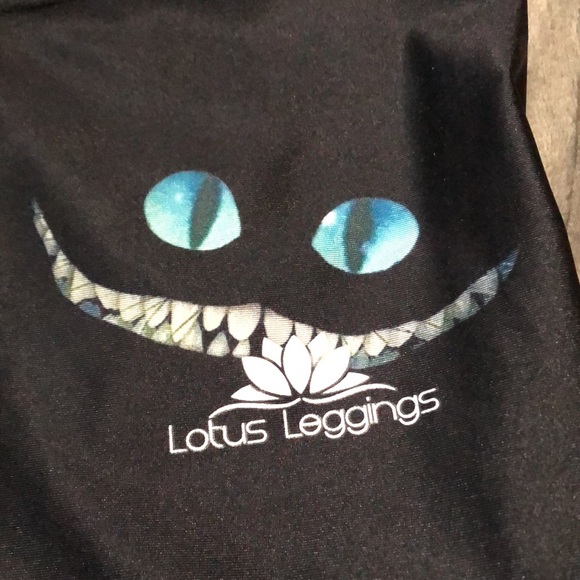 Size S-M Lotus leggings- Cheshire Cat edition - Picture 6 of 9